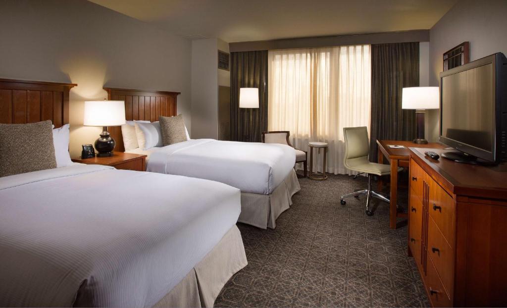 DoubleTree by Hilton Chicago - Oak Brook - Habitación Doble Con Dos Camas Dobles: No Fumar
