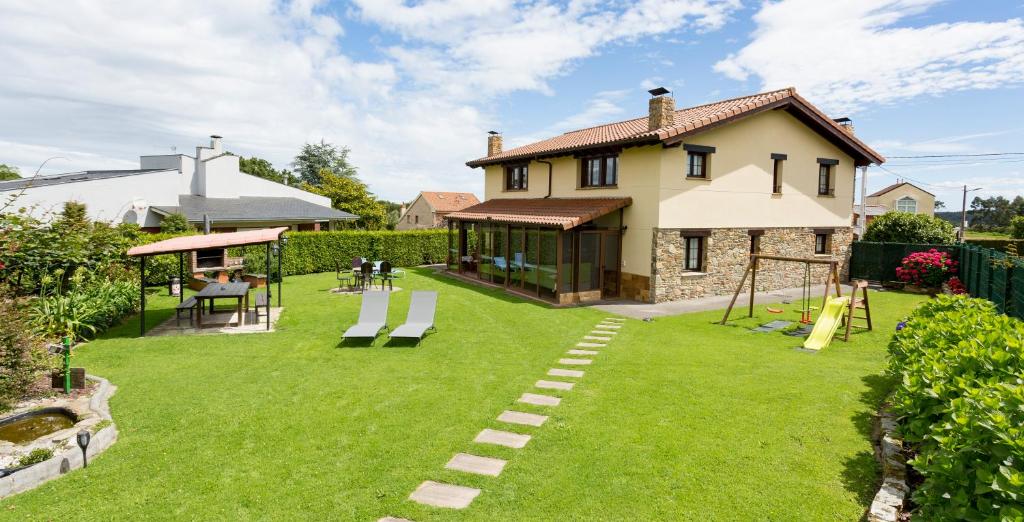 Zahrada ubytování Apartamentos Rurales Villa del Sain Cudillero