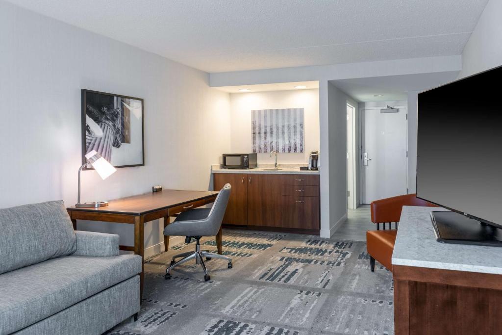 Hilton Garden Inn Arlington/Courthouse Plaza - Junior King Suite