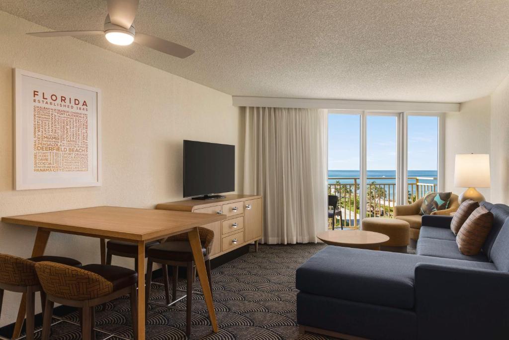 Embassy Suites by Hilton Deerfield Beach Resort & Spa photo