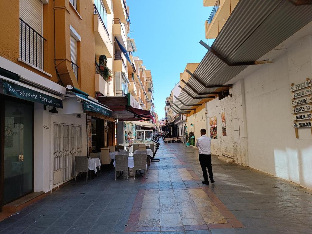 Amazing & renovated 2-Bedroom flat in Fuengirola, Fuengirola ...
