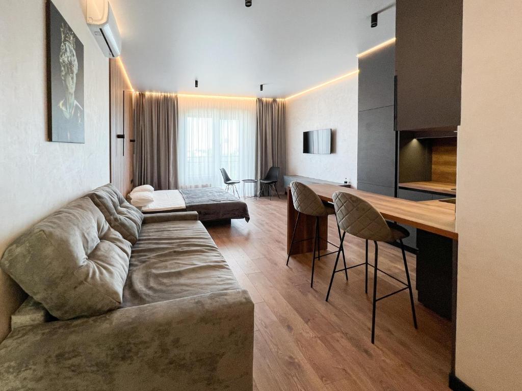 Apartment White Pearl Marinist головне фото