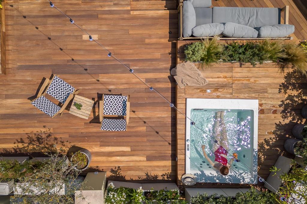 Moon And Stars Athens - Resim 15