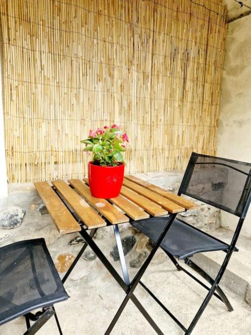 Fotografie z fotogalerie ubytování Maisonnette du Foirail v destinaci Espalion