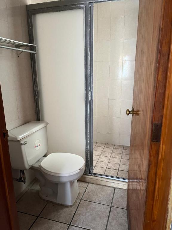 Koupelna v ubytování HOTEL JERUSALEM