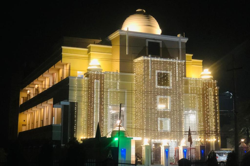 THE TAJ VILLA & Resorts Luxury Suite Rooms Phagwara (Indien