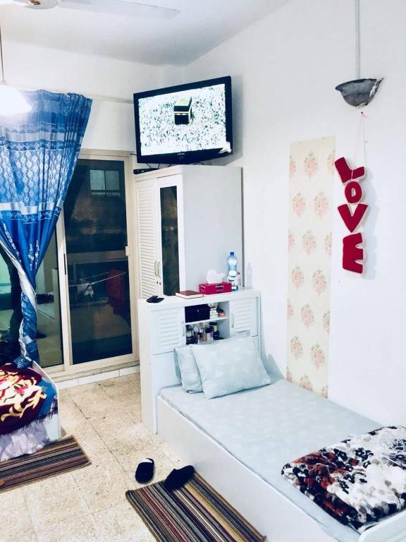 Partition Legend, Dubai Updated 2023 Prices