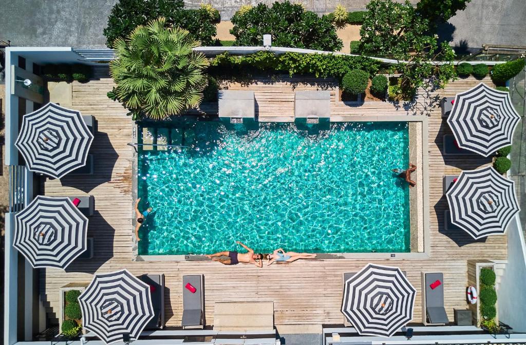 BYD Lofts - Boutique Hotel & Serviced Apartments - Patong Beach, Phuket - Resim 42