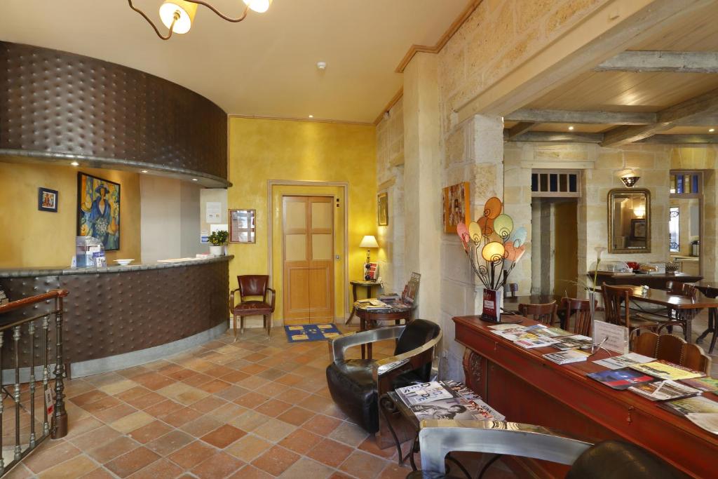 Hôtel La Tour Intendance - Resim 33