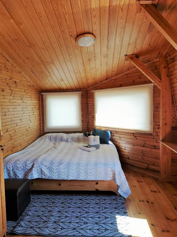 Postel nebo postele na pokoji v ubytování Floating guest house Musters