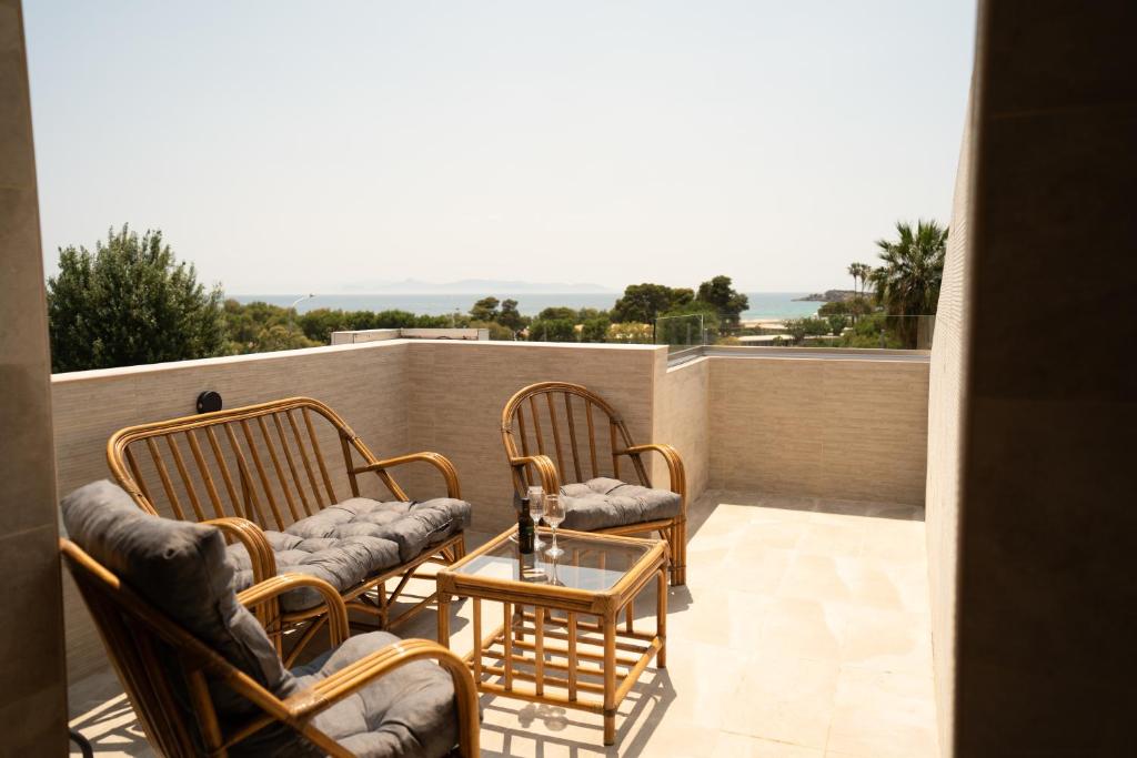 Parthenis Riviera Hotel - Family Room With Sea View