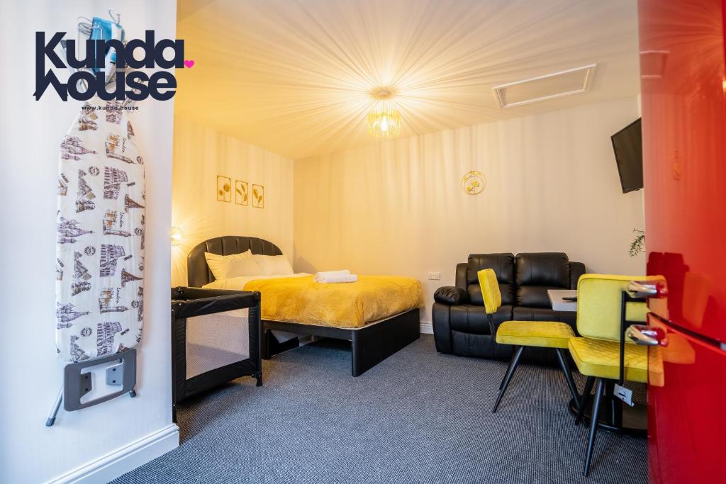 Stunning Studio Apartment 21A in Tyseley, Birmingham Updated 2023 Prices