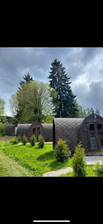 Zahrada ubytování Hobití chatka Lipno