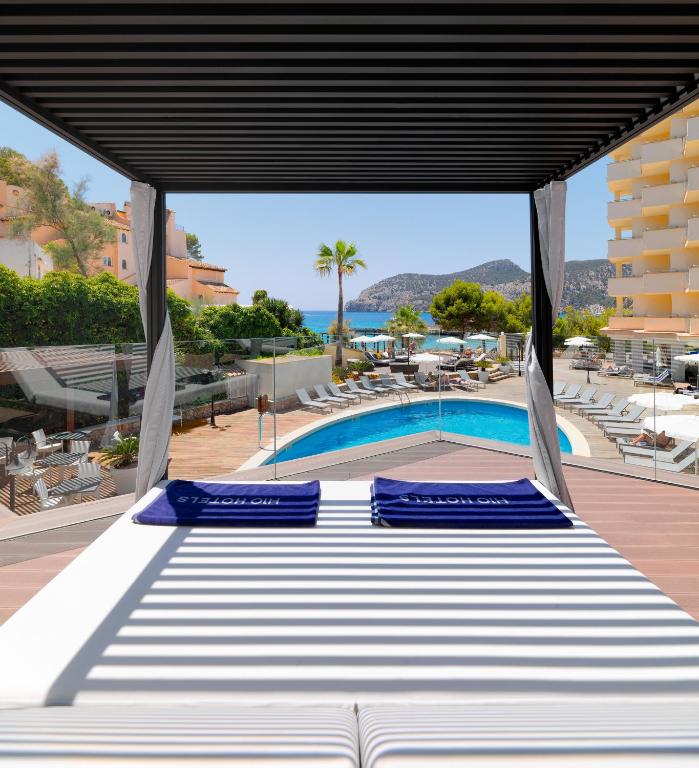 Boutique Hotel H10 Blue Mar - Adults Only, Camp de Mar ...