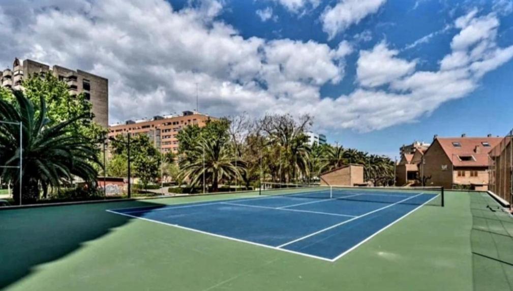 Palau 2, Valencia – Updated 2023 Prices