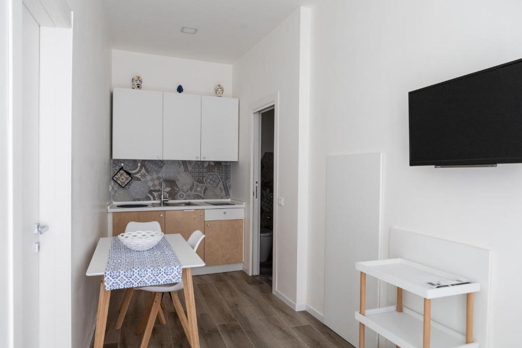 A television and/or entertainment centre at CASA MAIOLICA