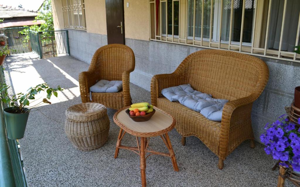 Posezení v ubytování Avlija Garden Gem - free parking