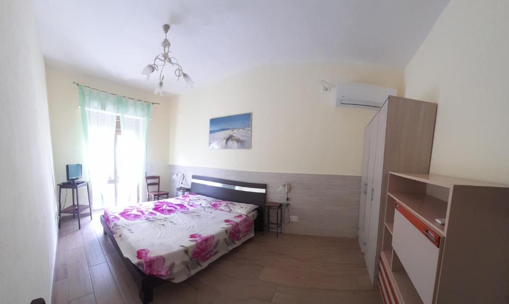 Il Bouganville a Carbonia - Incantevole B&B con Giardino
