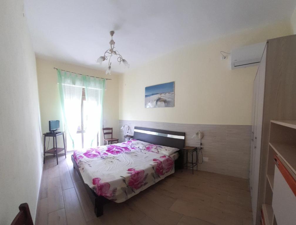 Il Bouganville a Carbonia - Incantevole B&B con Giardino