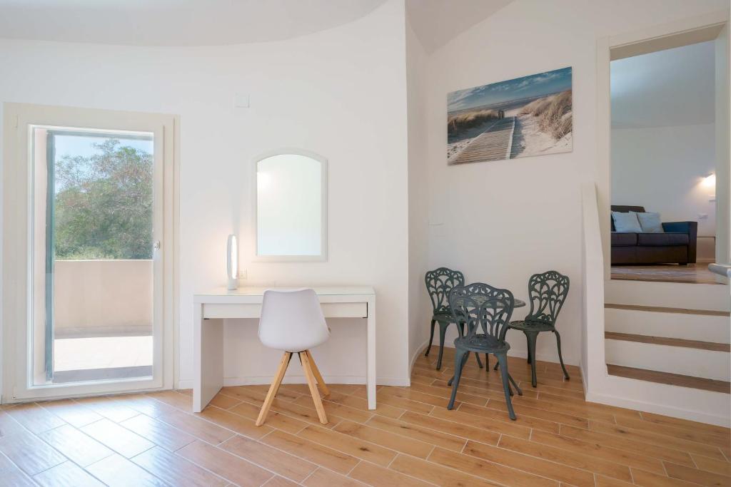 Zdjęcie z galerii obiektu B&B Villa Zola w mieście Capoterra