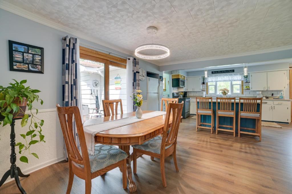 Northern Michigan Vacation Rental Near Trails!, Atlanta Precios