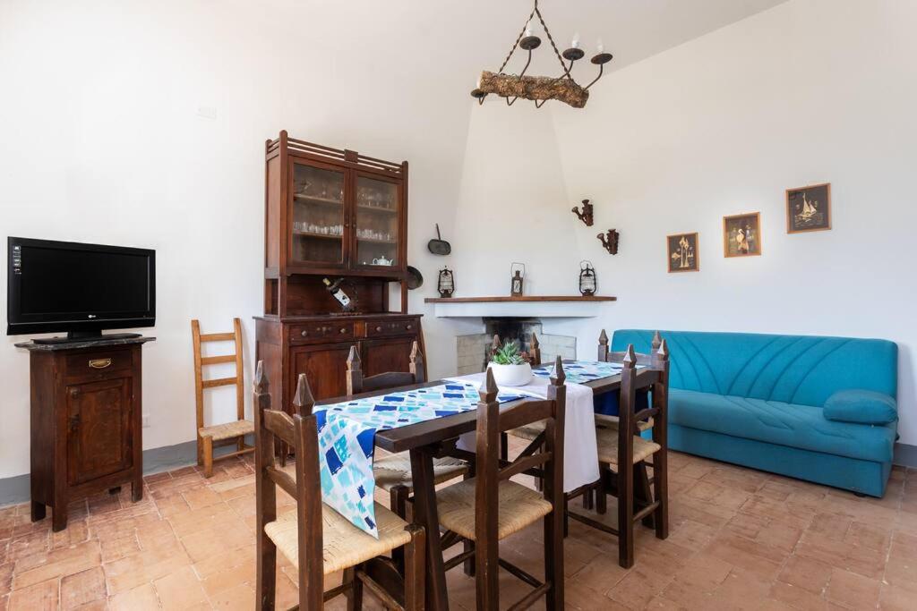 Casa Tradizionale a Sinis - Autentica villa con giardino