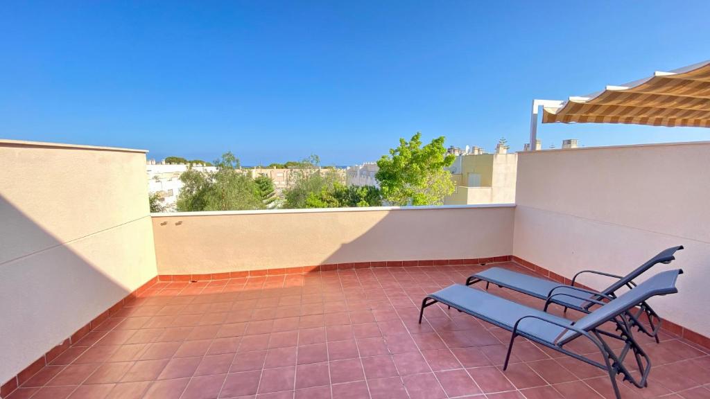 Bungalow playa, El Campello – Bijgewerkte prijzen 2023