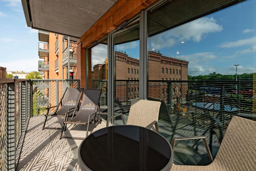 SCALA Apartments City Center & Parking by Downtown Apartments - 19