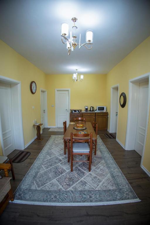 Fotografie z fotogalerie ubytování Vila Visi Hotel v destinaci Korçë