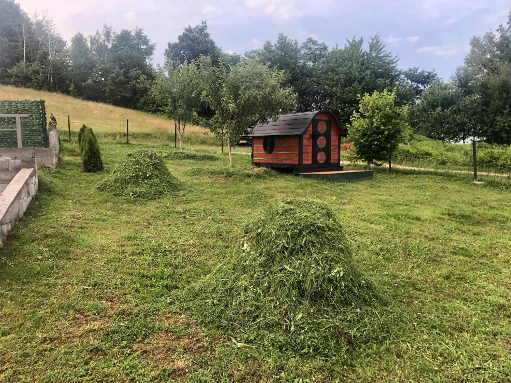 Zahrada ubytování Seosko domacinstvo Becirovic - Kukulik lodgings