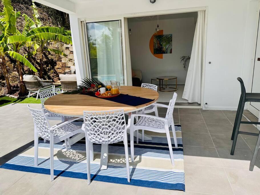 Patio nebo venkovní prostory v ubytování Villa Malibou