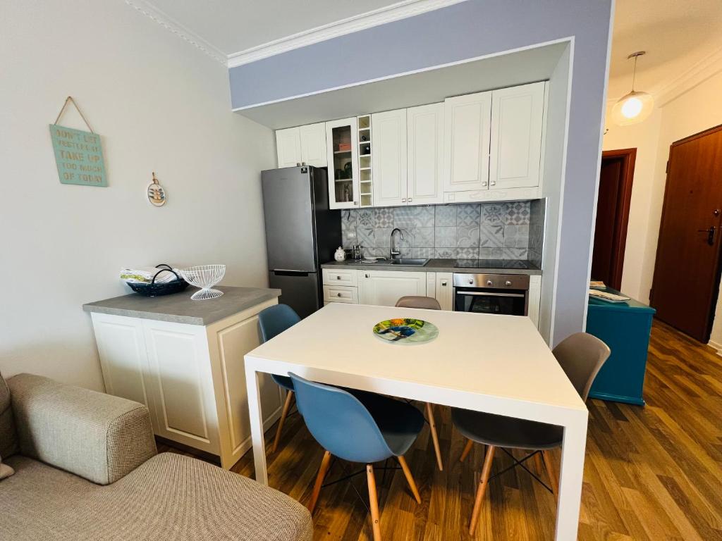 Sea view apartments 01 - Imazhi 3