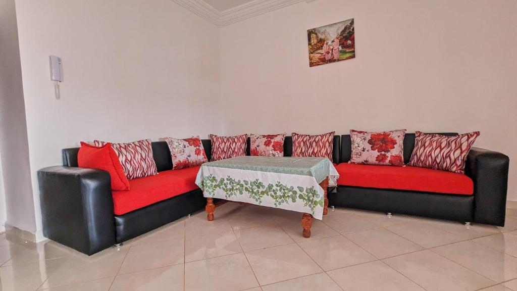 Posezení v ubytování Oued Laou Apartment