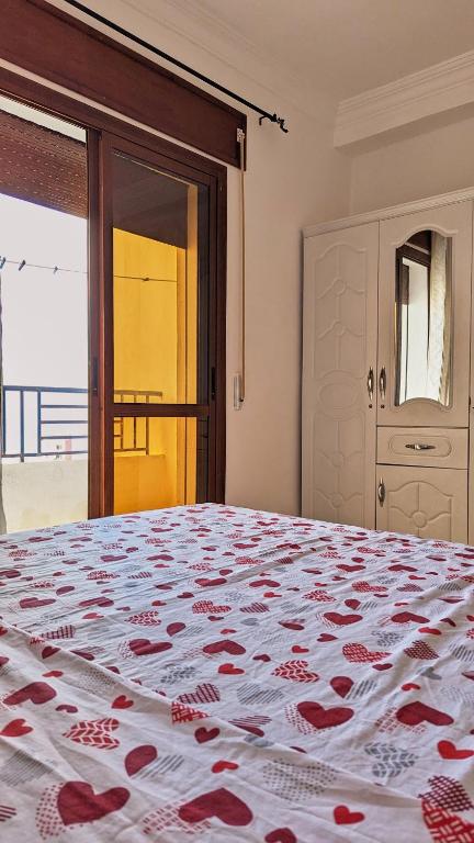 Postel nebo postele na pokoji v ubytování Oued Laou Apartment