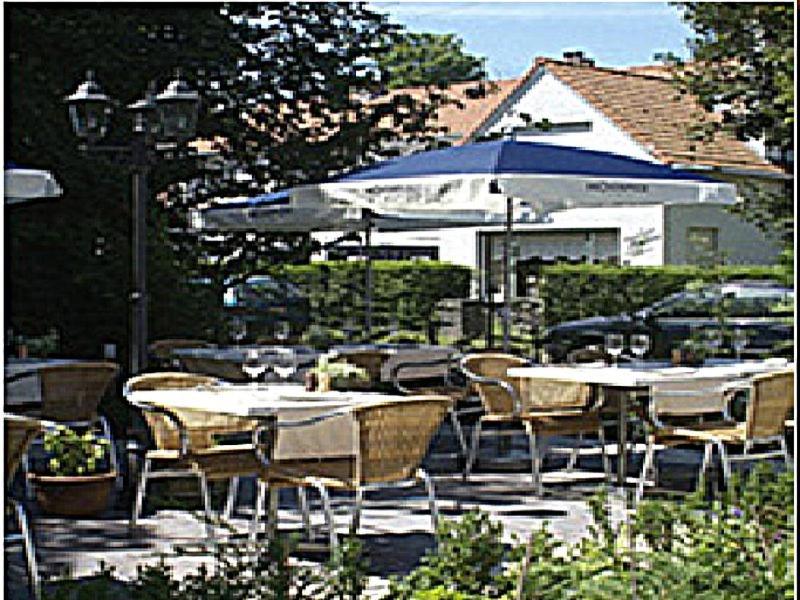 Restaurace v ubytování Hotel Internos