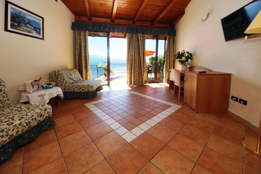 Park Hotel Zanzanù - Suite Avec Vue Sur Le Lac