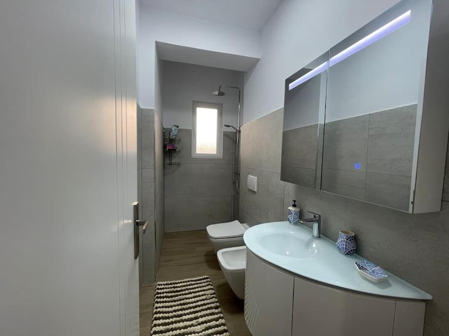 Ocean Eyes Apartament - Imazhi 8