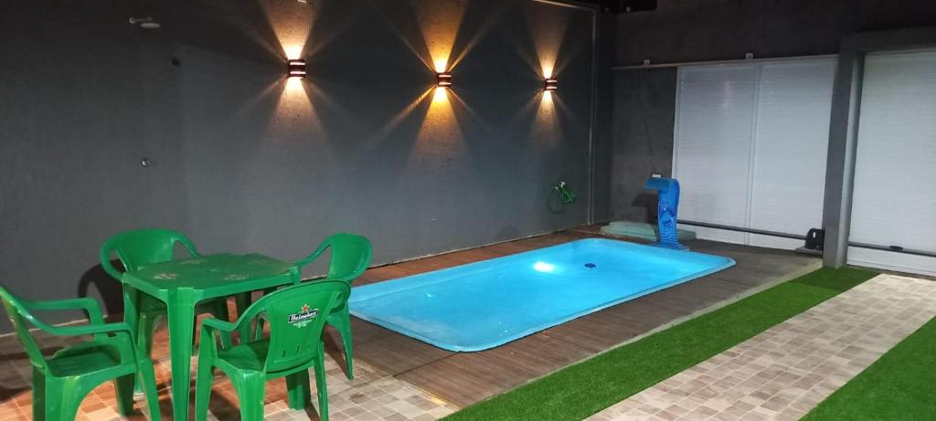 Bazén v ubytování Casa Serrana beach Camocim nebo v jeho okolí