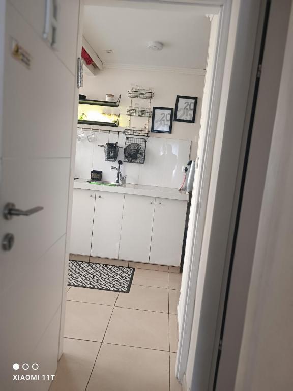 מטבח או מטבחון ב-Private rooms near the beach center