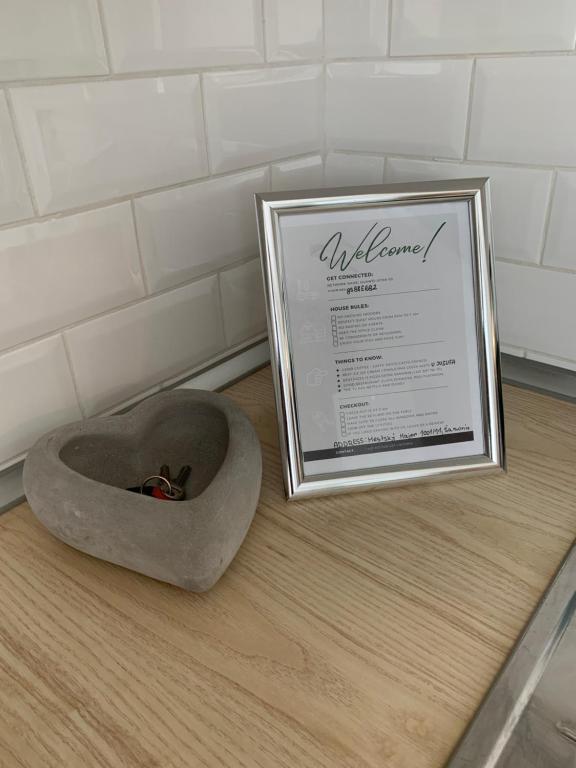 Certifikát, hodnocení, plakát nebo jiný dokument vystavený v ubytování Victory apartmán