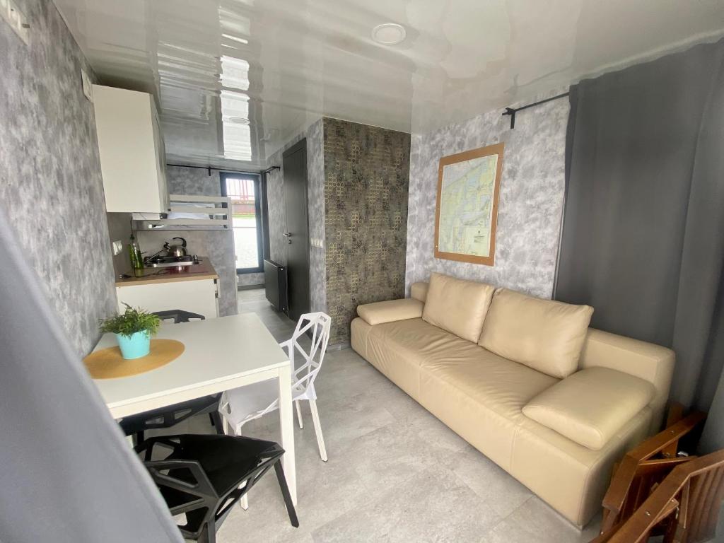 Hausboot- Domy na wodzie - Houseboat Porta Mare - Casa Flotante Julietta