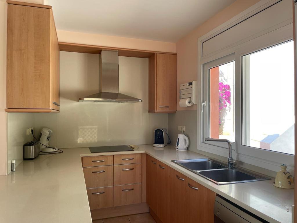 Kuchyň nebo kuchyňský kout v ubytování Casa Bosc (Residencial Begur)