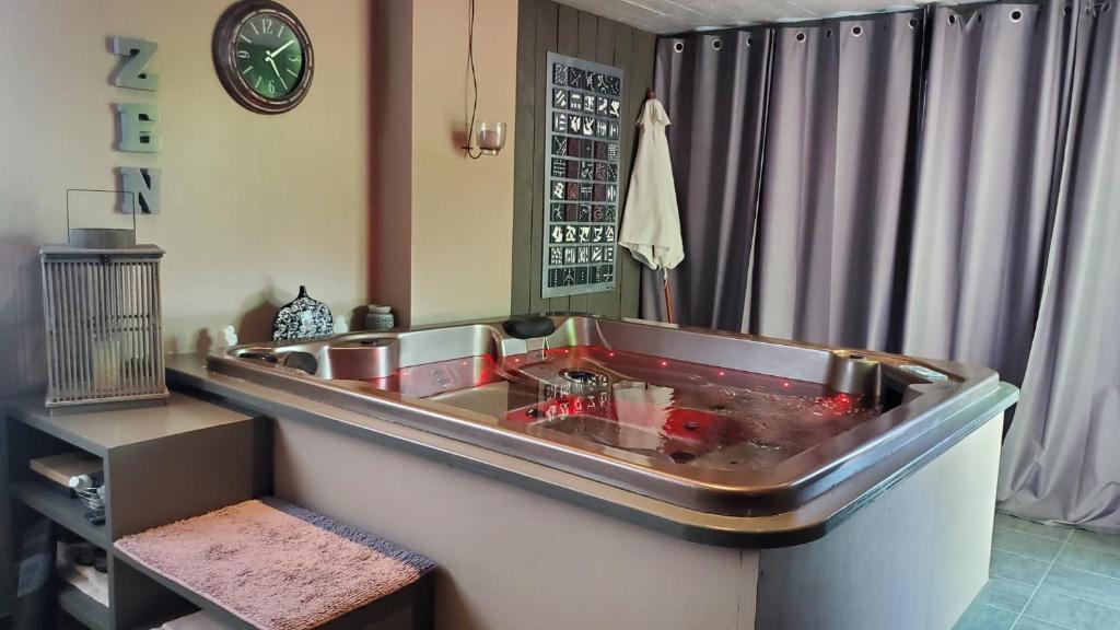 Ποτά στο Agréable appartement proche Libourne