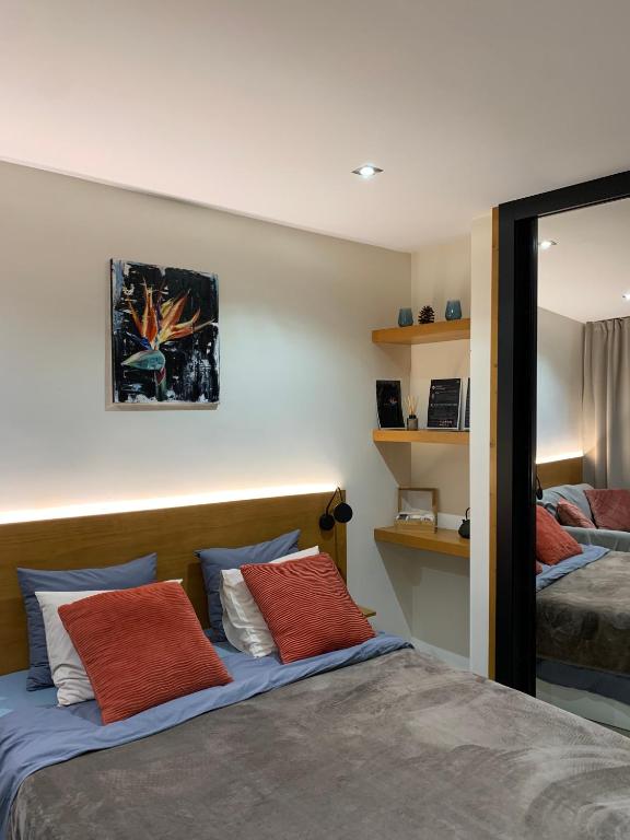 Postel nebo postele na pokoji v ubytování Luxury Atlantic Studio Puerto de la Cruz