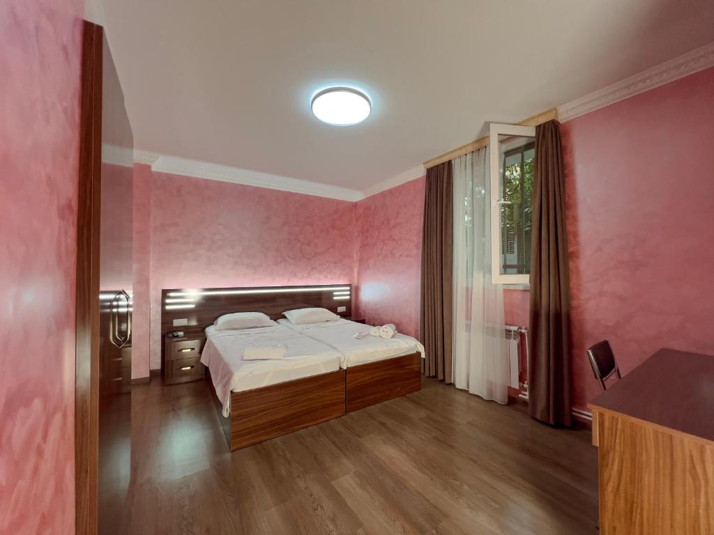 Opera Avenue Hotel - Deluxe Twin Room