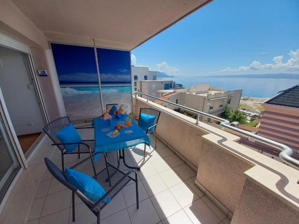 Uma varanda ou terraço em Apartment Summer Vibes Split