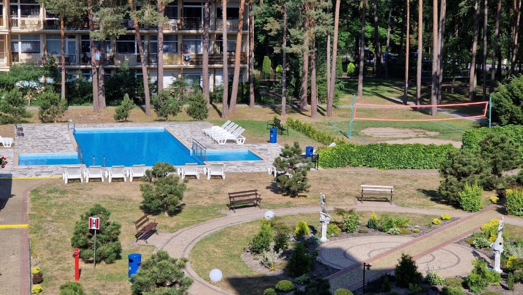 Bazén v ubytování Komfortowy Apartament w Blue Mare nebo v jeho okolí