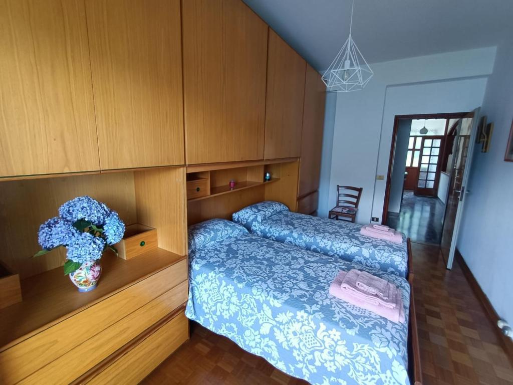 Llit o llits en una habitació de casa vacanza Tivàn