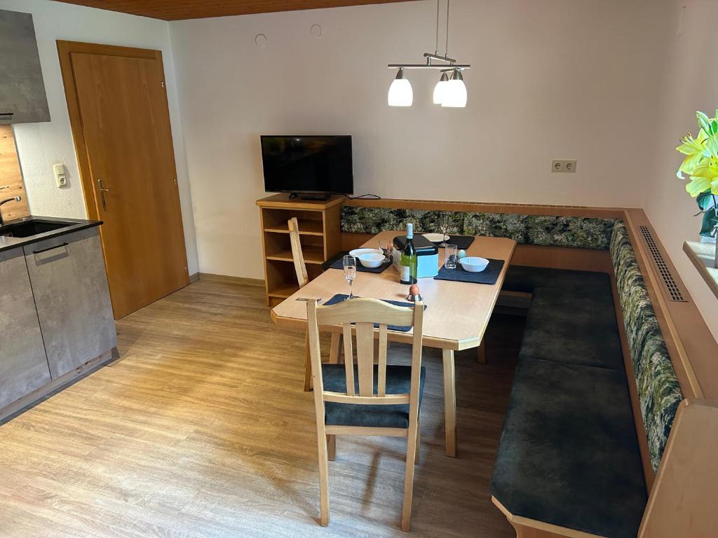 Kuchyň nebo kuchyňský kout v ubytování Ferienwohnung Tux