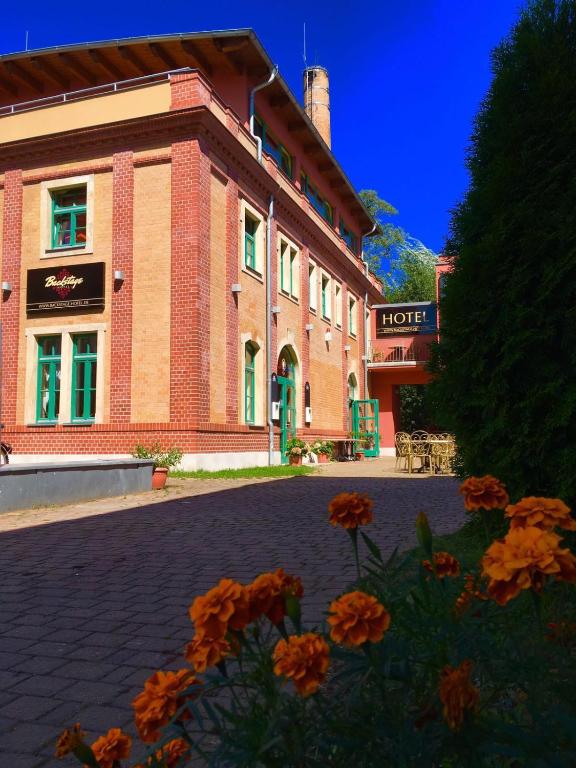 Backstage Hotel - Resim 1